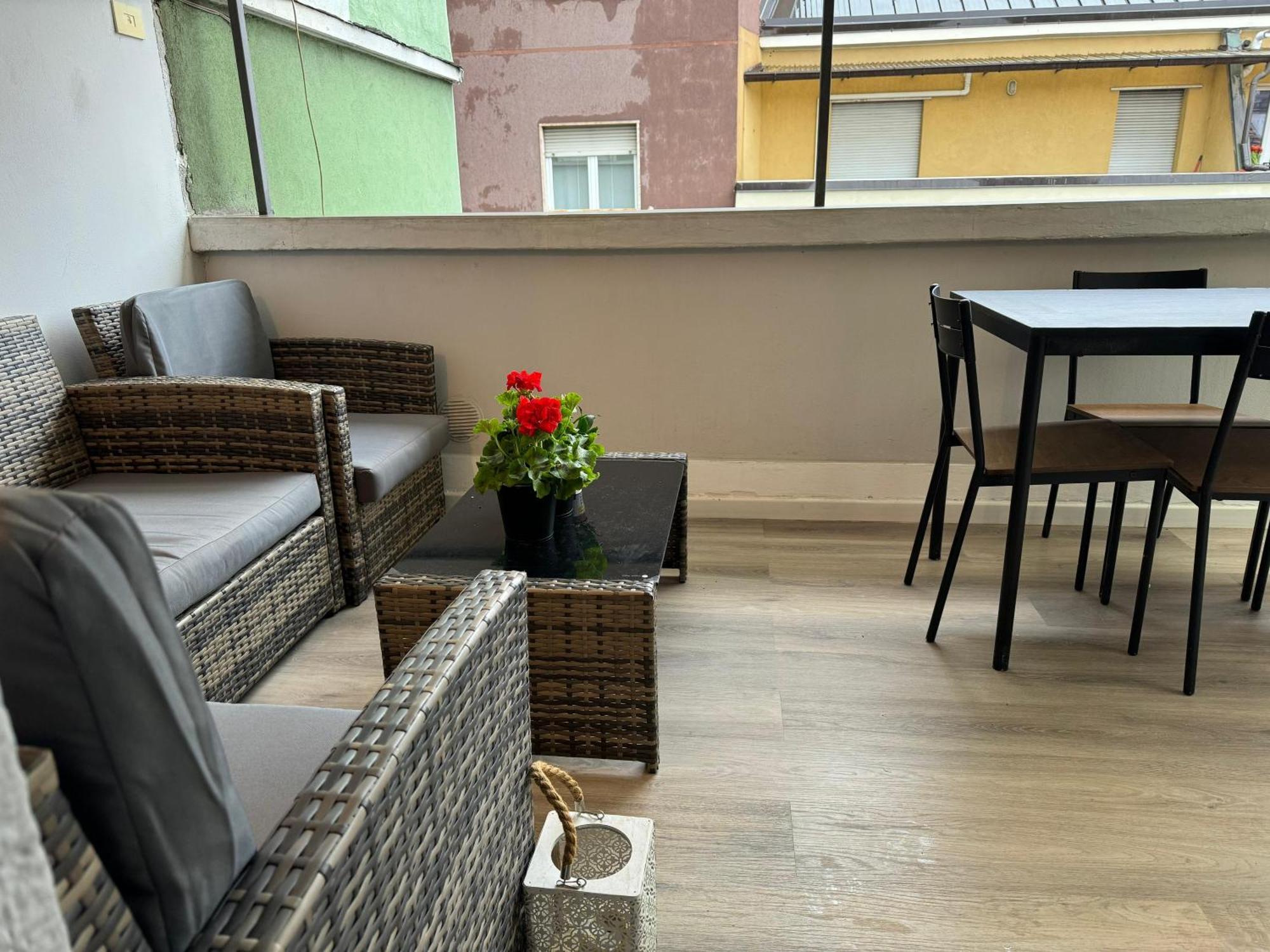La Casa Di Tom - Homy Milano Apartman Kültér fotó